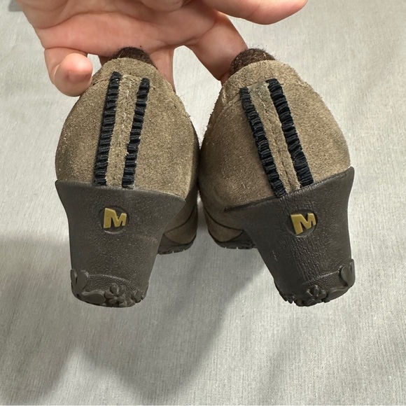 Merrell Tulip Wool Suede Wedge shoes, size 7.5, 2.5" wedge, taupe/brown - Picture 5 of 10